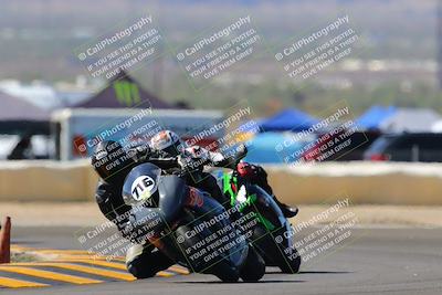 media/Oct-09-2022-SoCal Trackdays (Sun) [[95640aeeb6]]/Turn 2 (1110am)/